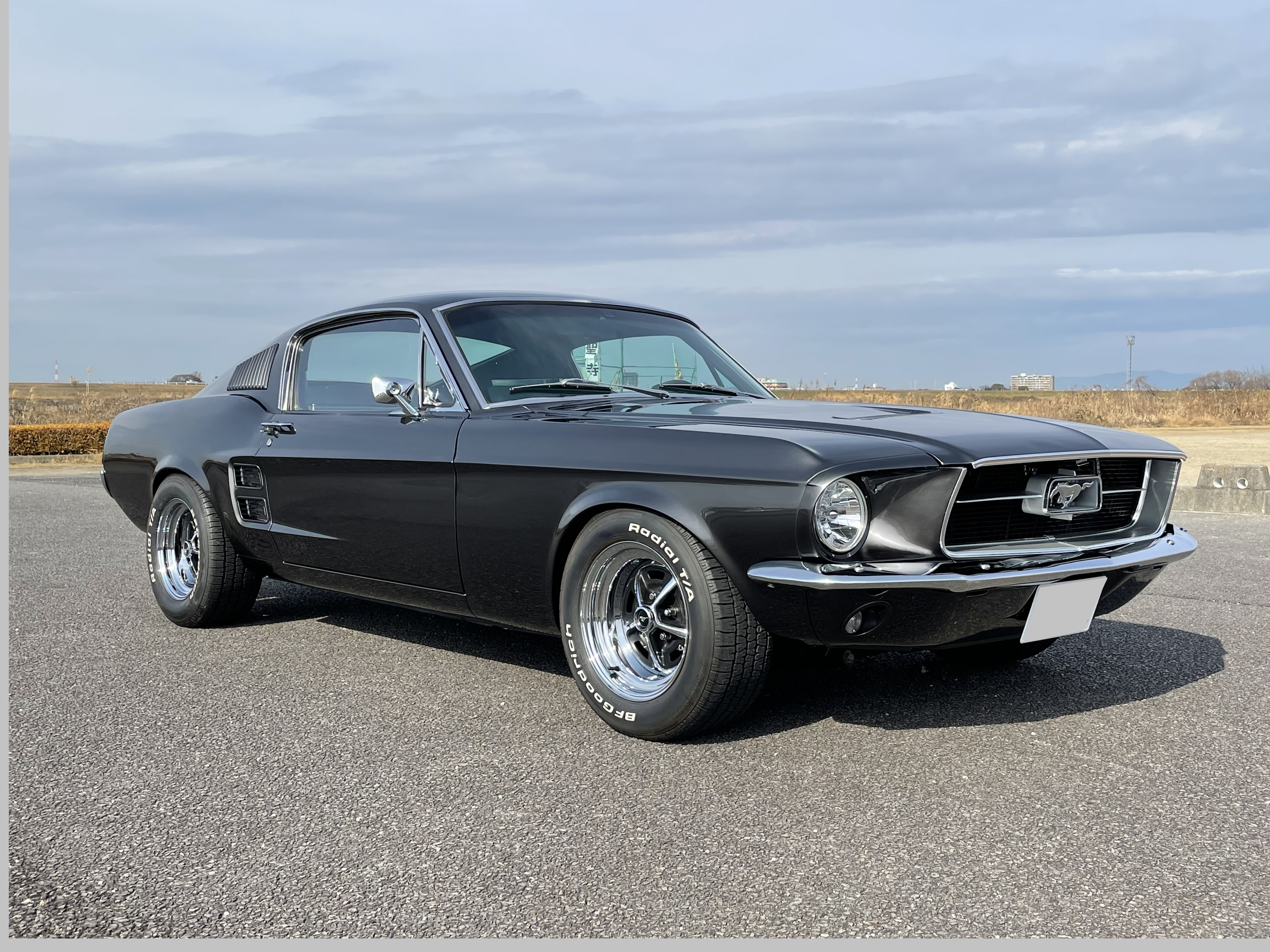 FORD MUSTANG FASTBACK | フォード、マスタング・中古車をお探しなら