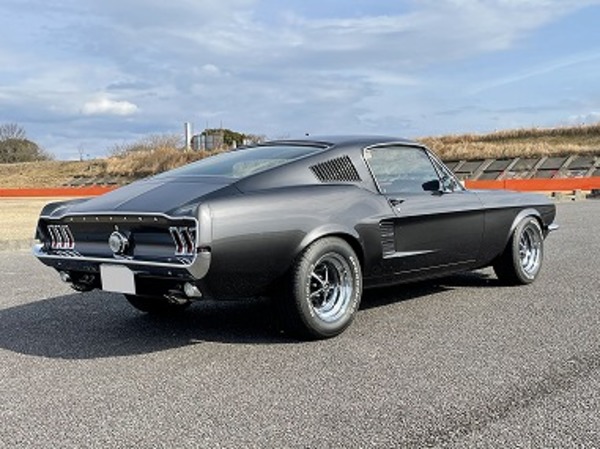 FORD MUSTANG FASTBACK | フォード、マスタング・中古車をお探しならマスタング専門店ワイケーモーター