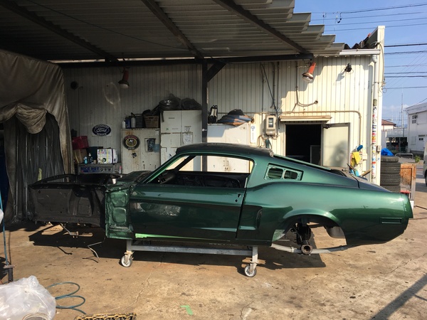 Mustang Fastback フォード マスタング 中古車をお探しならマスタング専門店ワイケーモーター