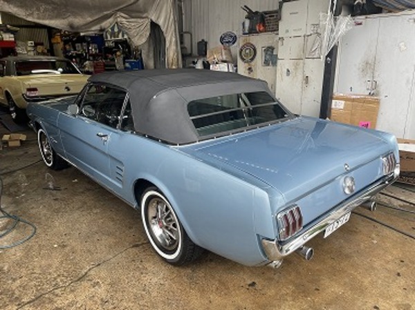 FORD MUSTANG CONVERTIBLE | フォード、マスタング・中古車をお探し